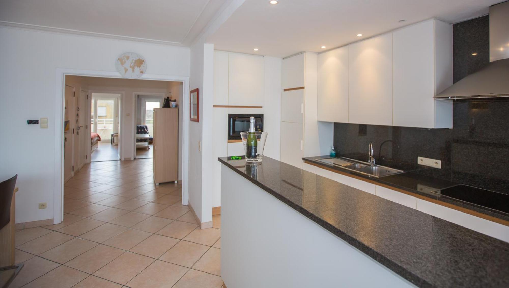 Bright Apartment With Sea View Oostende Exterior foto