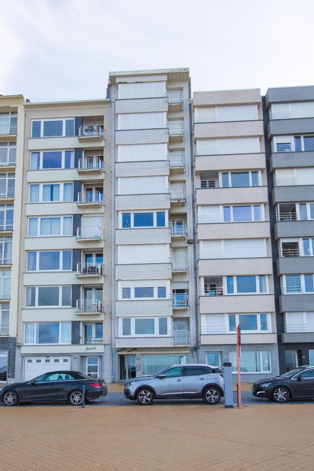 Bright Apartment With Sea View Oostende Exterior foto